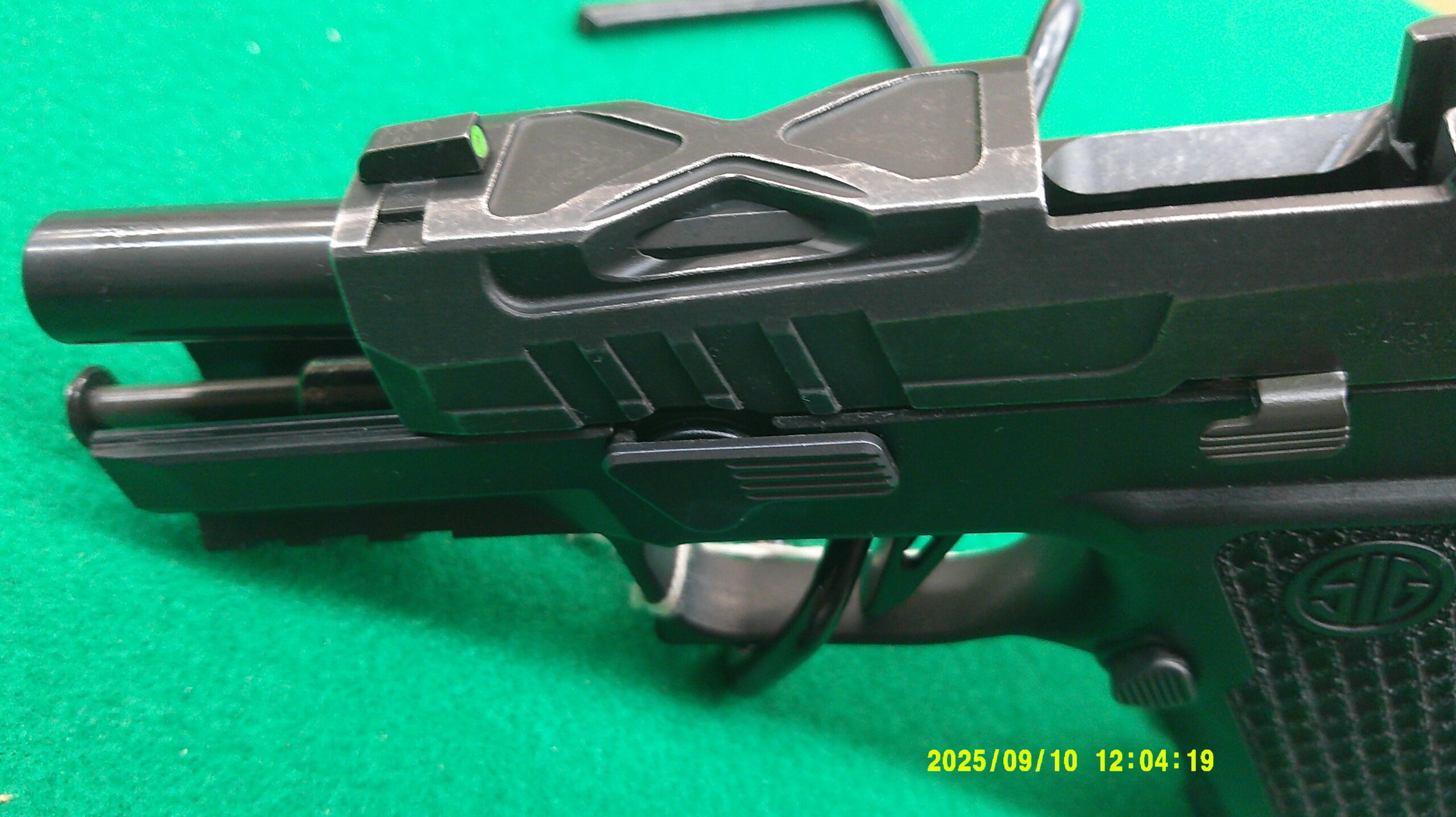 Used Sig P320 Distressed 9mm 3.5" Barrel - Image 3