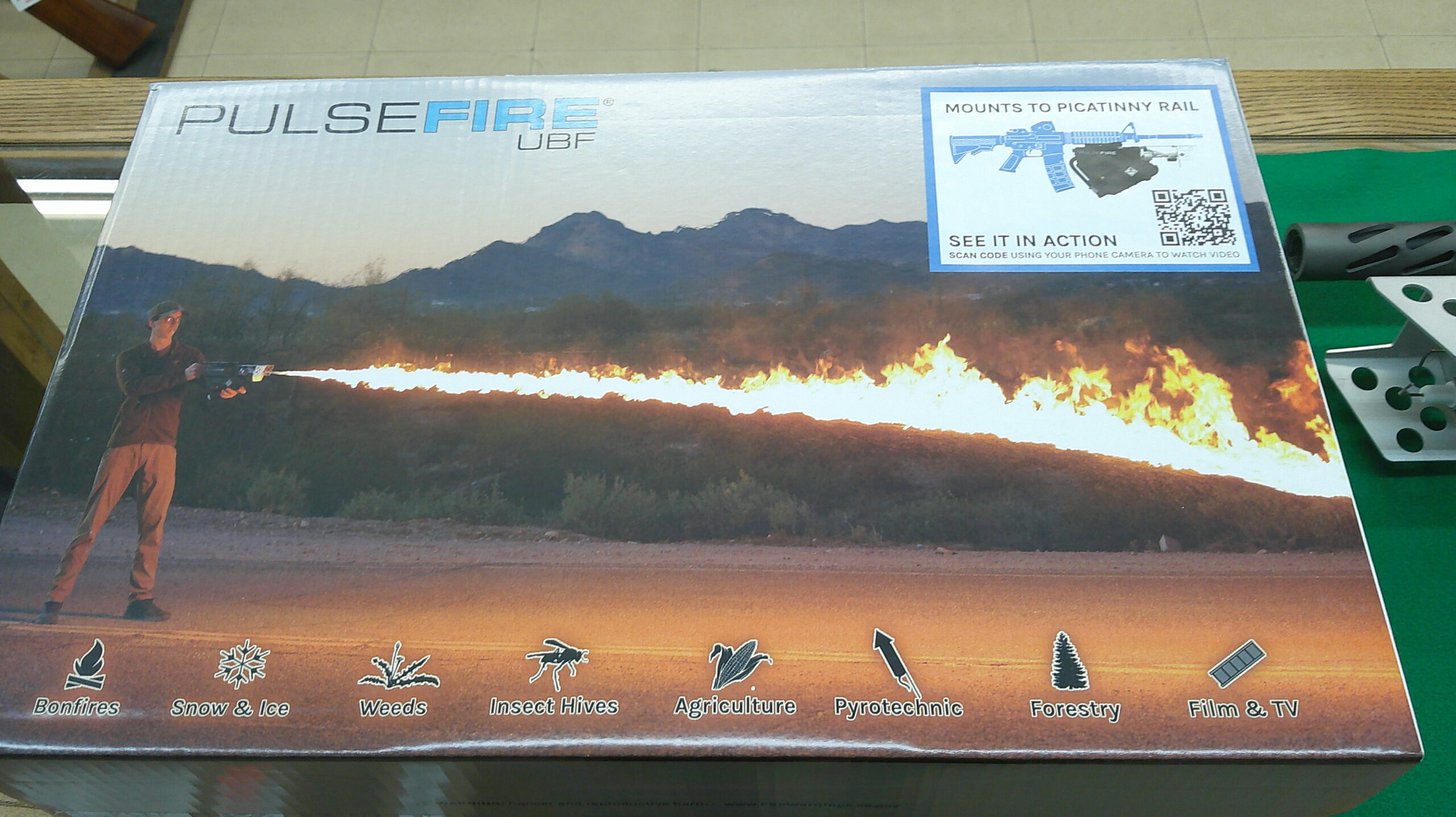 Citadel Boss-25 12 Ga 20" Barrel W/Under barrel flamethrower - Image 3